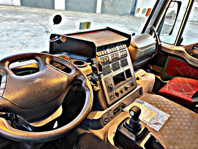 Iveco  2006, 330,000 km - 4.5 l - Bakı