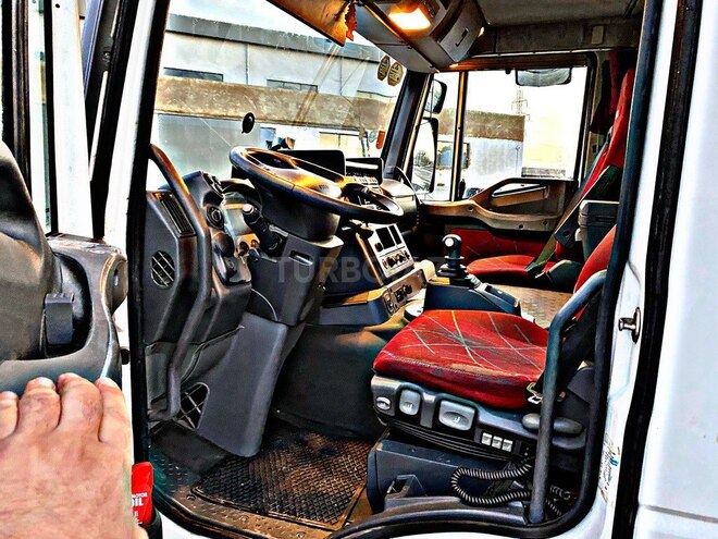 Iveco  2006, 330,000 km - 4.5 l - Bakı