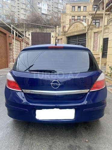 Opel Astra 2006, 192,000 km - 1.4 л - Bakı