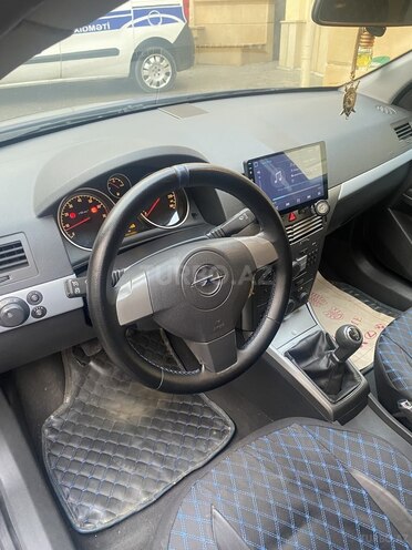 Opel Astra 2006, 192,000 km - 1.4 л - Bakı