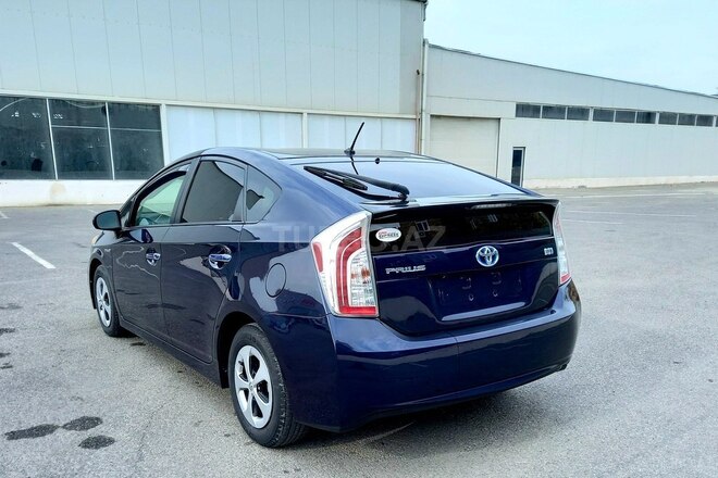 Toyota Prius 2014, 165,000 km - 1.8 l - Bakı