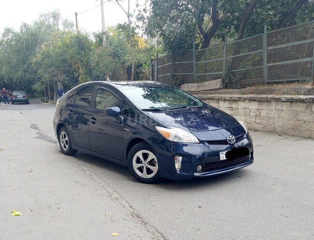Toyota Prius 2014, 165,000 km - 1.8 l - Bakı