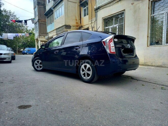 Toyota Prius 2014, 165,000 km - 1.8 l - Bakı