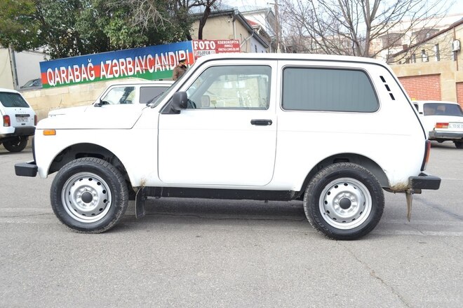 LADA (VAZ) Niva 2017, 120,000 km - 1.7 l - Şamaxı