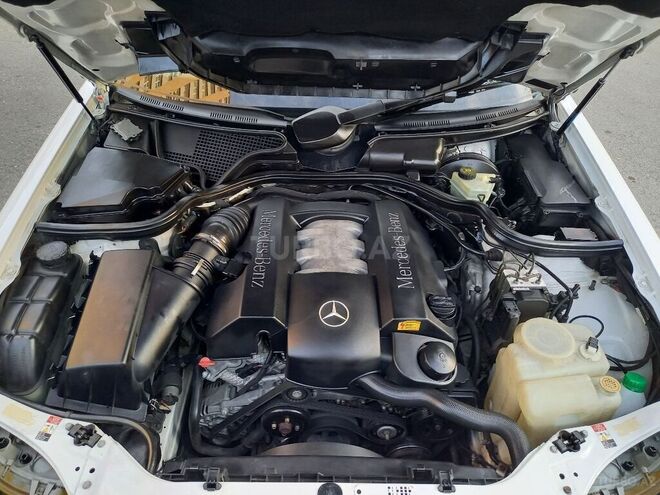 Mercedes E 240 1999, 245,856 km - 2.4 l - Bakı