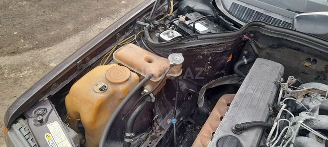 Mercedes 190 1993, 245,555 km - 2.5 l - Bərdə