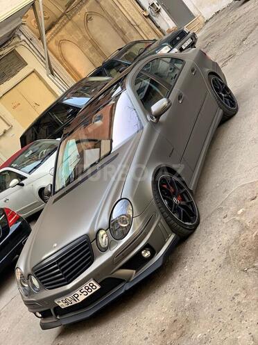 Mercedes E 230 2008, 233,000 km - 2.5 l - Bakı