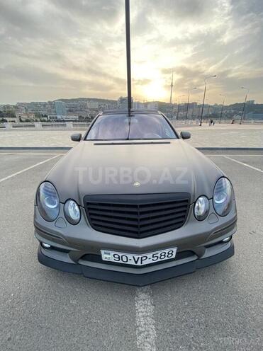 Mercedes E 230 2008, 233,000 km - 2.5 l - Bakı