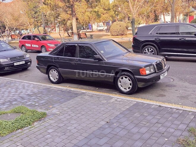 Mercedes 190 1992, 273,500 km - 1.8 l - Sumqayıt