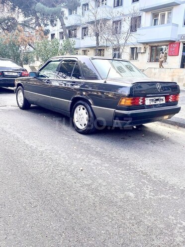 Mercedes 190 1992, 273,500 km - 1.8 l - Sumqayıt