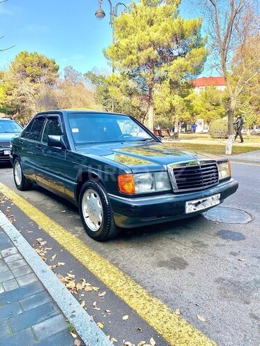 Mercedes 190 1992, 273,500 km - 1.8 l - Sumqayıt