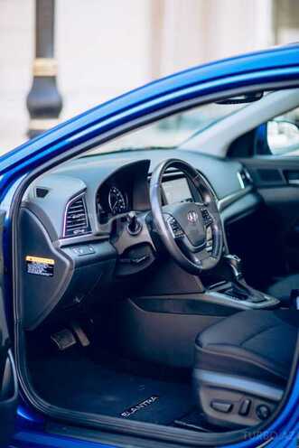Hyundai Elantra 2016, 31,500 km - 2.0 l - Bakı