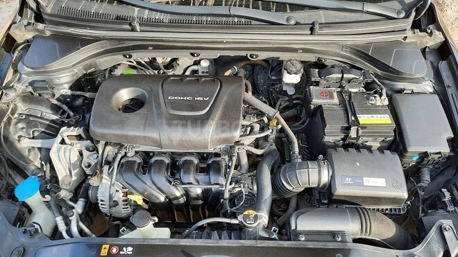 Hyundai Elantra 2016, 48,000 km - 1.6 l - Bakı