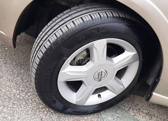 Nissan Sunny 2011, 154,000 km - 1.6 l - Bakı