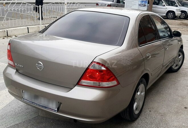 Nissan Sunny 2011, 154,000 km - 1.6 l - Bakı