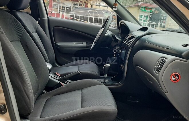 Nissan Sunny 2011, 154,000 km - 1.6 l - Bakı