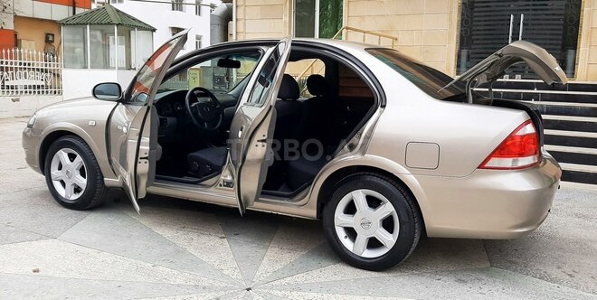 Nissan Sunny 2011, 154,000 km - 1.6 l - Bakı