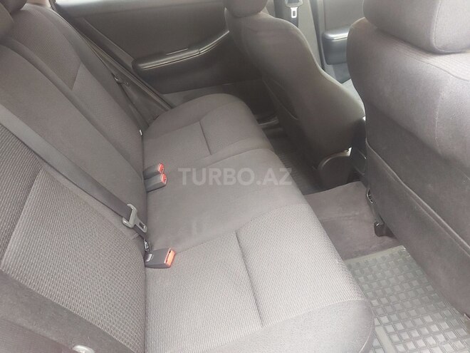 Toyota Corolla 2006, 156,953 km - 1.4 l - Bakı