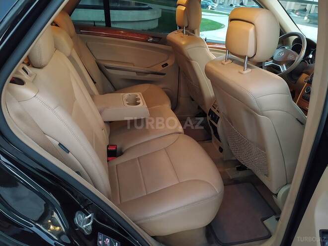 Mercedes ML 350 2009, 250,000 km - 3.5 l - Bakı