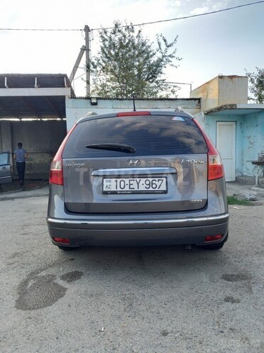 Hyundai i30 2009, 222,000 km - 1.6 л - Gəncə