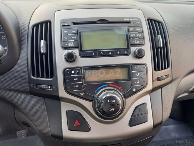 Hyundai i30 2009, 222,000 km - 1.6 л - Gəncə