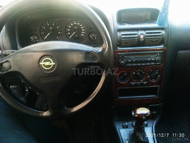 Opel Astra 1999, 305,000 km - 1.8 l - Bakı