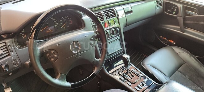 Mercedes E 320 2001, 350,000 km - 3.2 л - Şirvan
