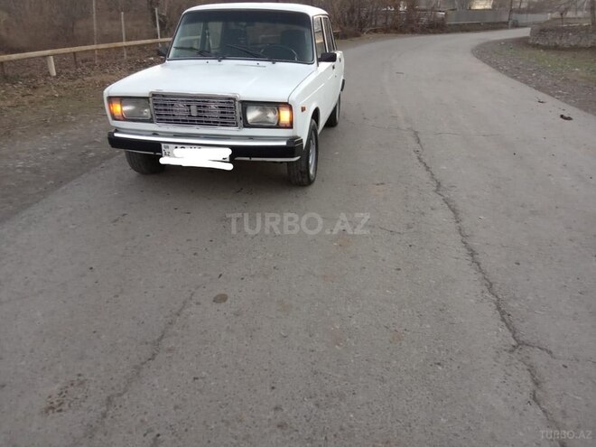 LADA (VAZ) 2107 2000, 111,000 km - 1.6 л - Qax