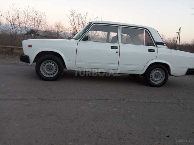 LADA (VAZ) 2107 2000, 111,000 km - 1.6 л - Qax