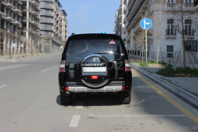 Mitsubishi Pajero 2012, 225,000 km - 3.0 l - Bakı