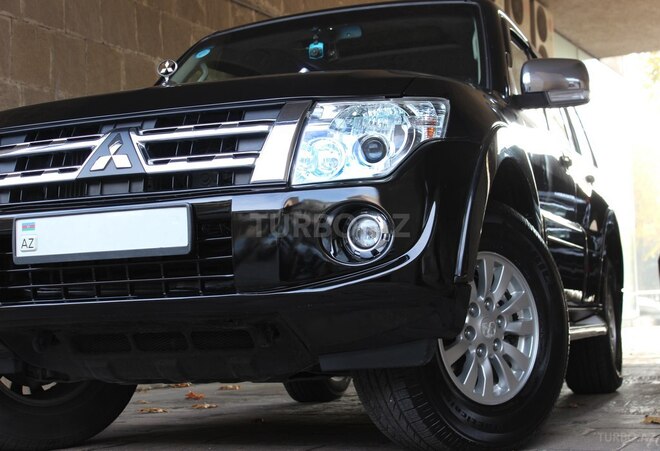 Mitsubishi Pajero 2012, 225,000 km - 3.0 l - Bakı