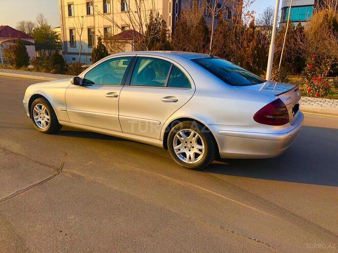 Mercedes E 220 2005, 384,000 km - 2.2 l - Naxçıvan