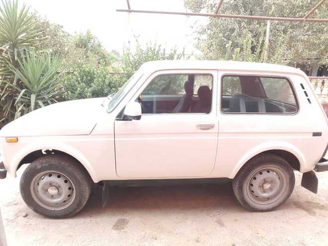 Chevrolet Niva 1999, 360,000 km - 1.7 l - Masallı