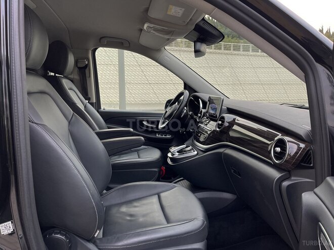 Mercedes V 220 2018, 91,000 km - 2.1 l - Bakı