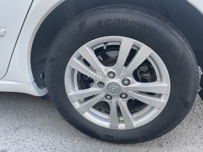 Hyundai Sonata 2009, 233,000 km - 2.4 l - Bakı