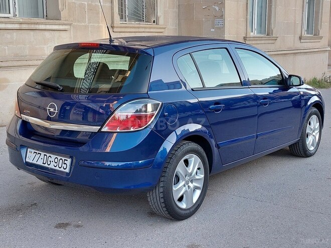 Opel Astra 2008, 173,400 km - 1.4 л - Bakı
