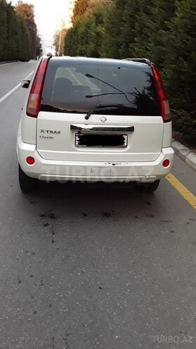 Nissan X-Trail 2010, 207,000 km - 2.5 л - Bakı