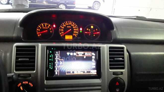 Nissan X-Trail 2010, 207,000 km - 2.5 л - Bakı
