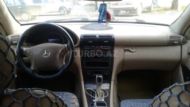 Mercedes C 240 2000, 232,500 km - 2.4 l - Biləsuvar