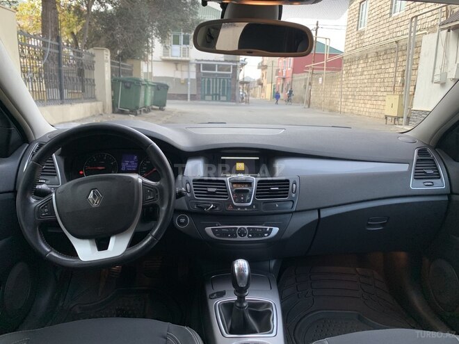 Renault Laguna 2011, 200,000 km - 1.5 l - Bakı