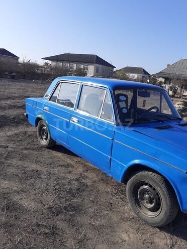 LADA (VAZ) 2106 1983, 130,000 km - 1.5 л - Salyan