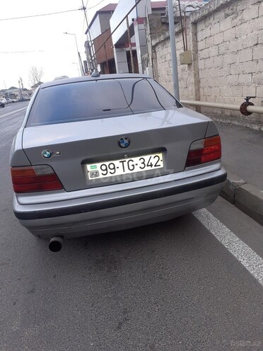 BMW 320 1992, 332,930 km - 2.0 l - Bakı