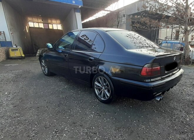 BMW 530 2002, 265,000 km - 3.0 л - Gəncə