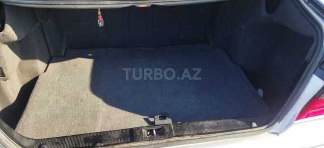 Mercedes E 240 1998, 305,000 km - 2.4 l - Bakı