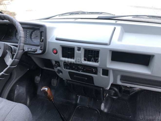 GAZ 3302-744 2001, 76,000 km - 2.4 l - Bakı