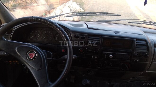 GAZ 3102 2004, 200,000 km - 2.4 l - Tovuz