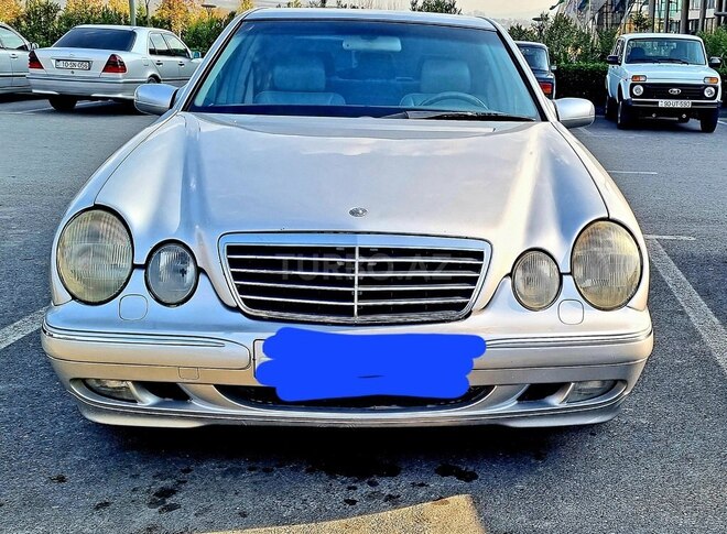 Mercedes E 240 2001, 372,500 km - 2.6 l - Bakı