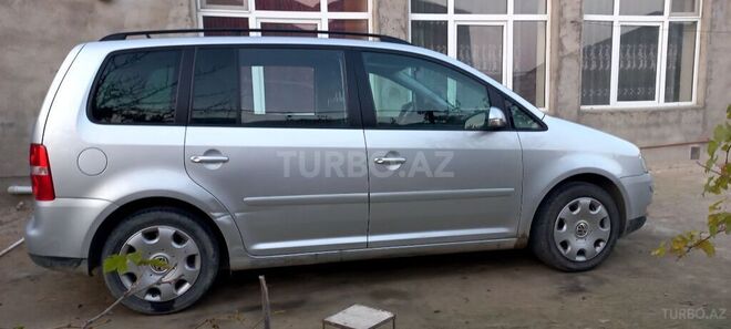 Volkswagen Touran 2006, 39,500 km - 2.0 l - Bakı