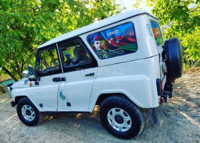 UAZ 469 1998, 150,000 km - 2.5 l - Lerik