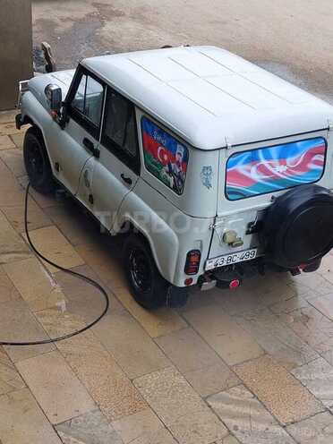 UAZ 469 1998, 150,000 km - 2.5 l - Lerik